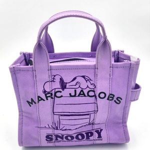 Marc jacobs x peanuts collab the tote bag mini
